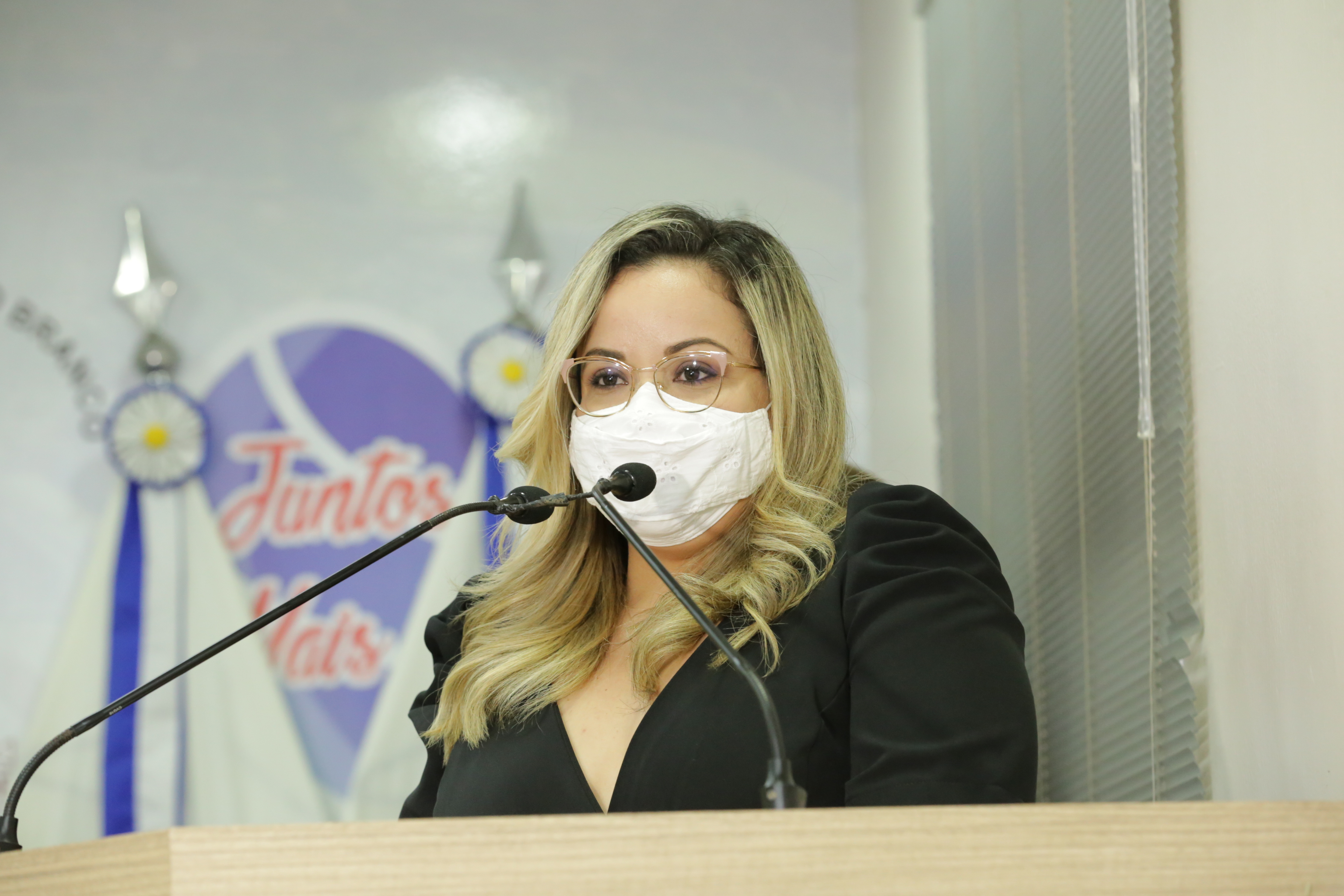 ‘’É inadmissível a situação do Transporte Público de Rio Branco” diz Michelle Melo