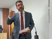 André Kamai propõe IPTU Verde e denuncia crise no transporte público em Rio Branco