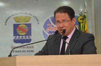 Artêmio fala sobre iluminação e segurança pública