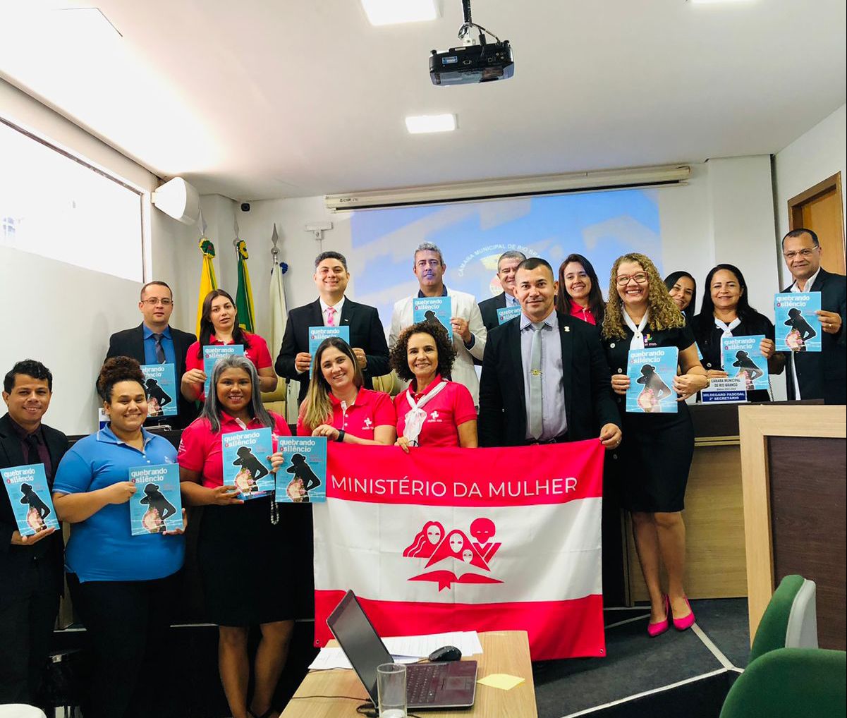 Câmara debate projeto "Quebrando o Silêncio", de combate à violência doméstica 