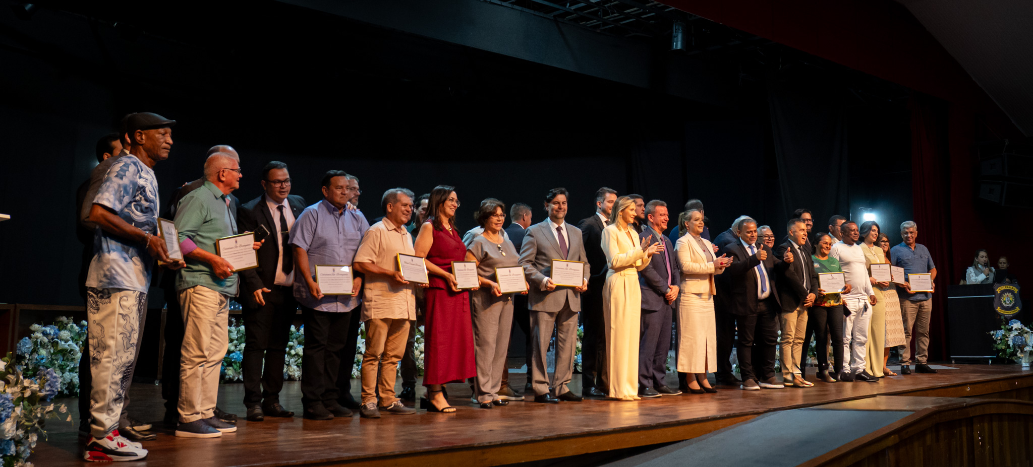 Câmara Municipal homenageia cidadãos que contribuem para o desenvolvimento da capital