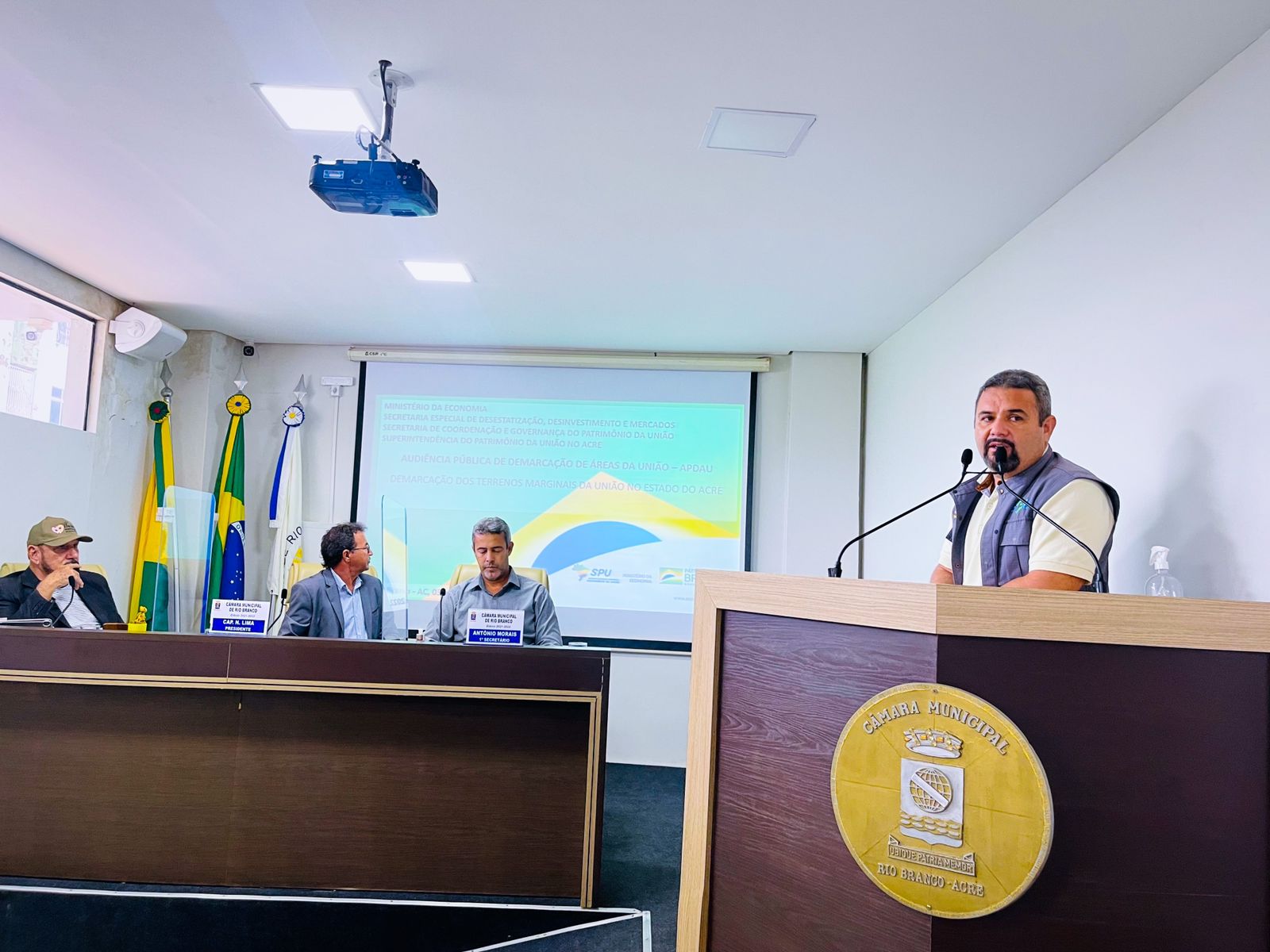 Câmara realiza Audiência Pública com representantes da União para debater demarcações dos Rios da Capital