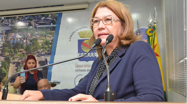 Cessão de Emylson Farias a ALEAC é questionada por N.Lima e Lene Petecão