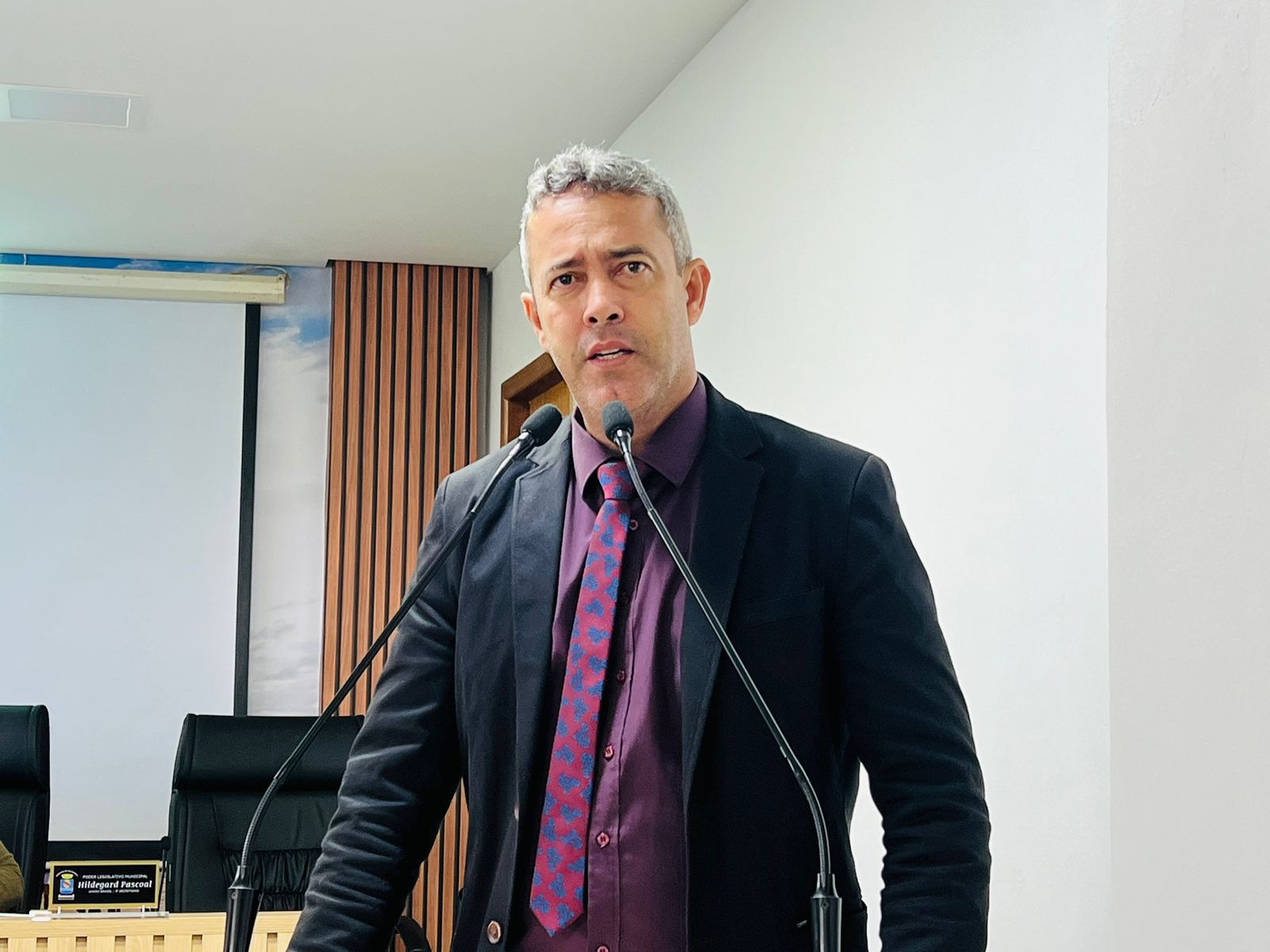 Com aquisição de ônibus elétricos pela prefeitura, Ismael Machado propõe “Tarifa Zero”