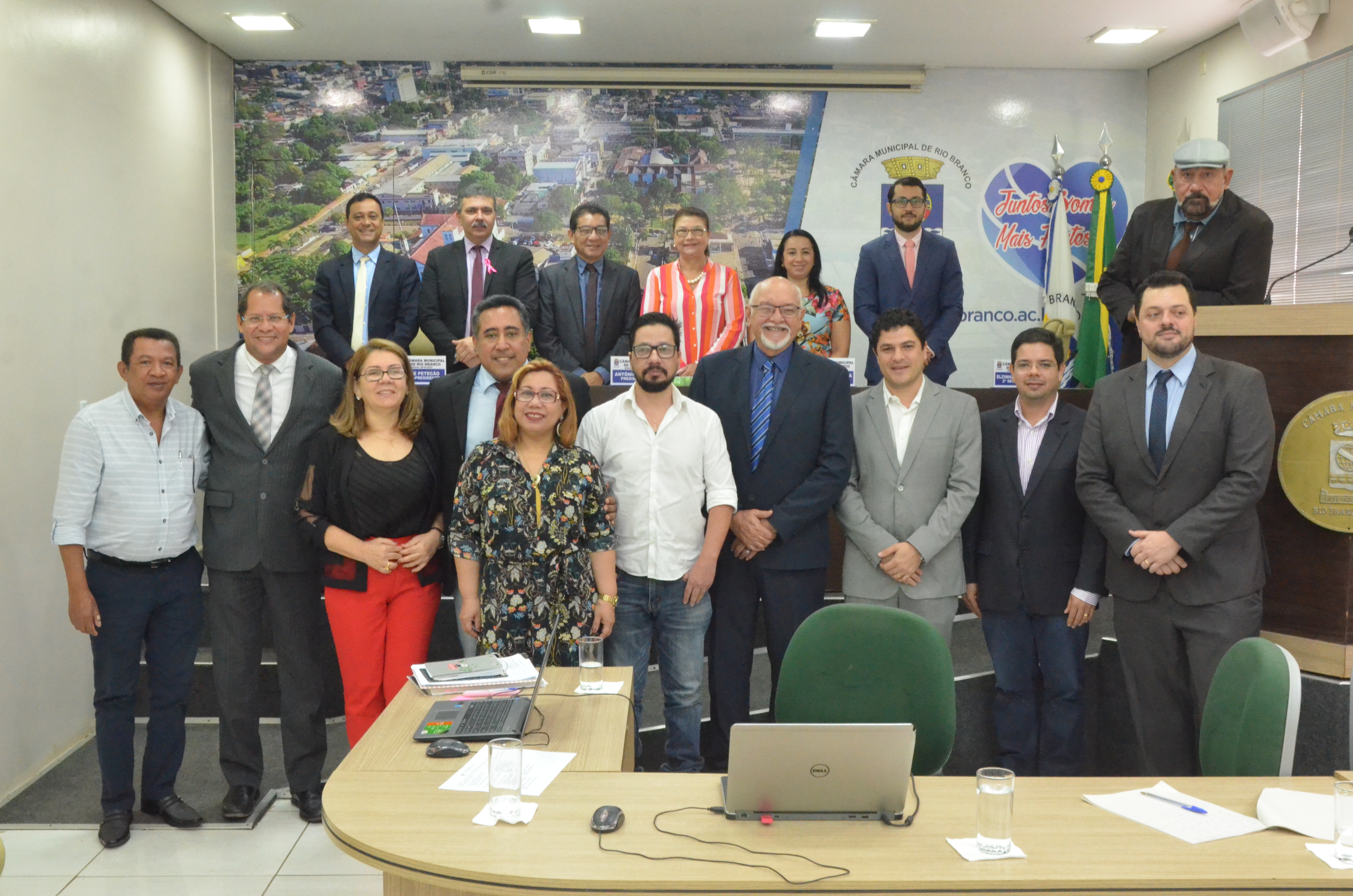 Dia do Médico: vereador Jakson Ramos homenageia profissionais e instituições