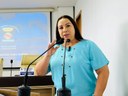Elzinha Mendonça apresenta requerimento solicitando extratos bancários da prefeitura