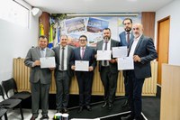 Joabe Lira homenageia Conselho Regional de Contabilidade do Acre  por 30 anos de atuação