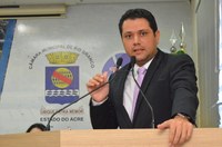 João Marcos Luz afirma que PT e PC do B fazem politicagem por bloqueio de verbas de 3,5% nas universidades: ‘Dilma cortou R$ 10 bilhões’