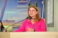 Lene Petecão apresenta anteprojeto de contingência