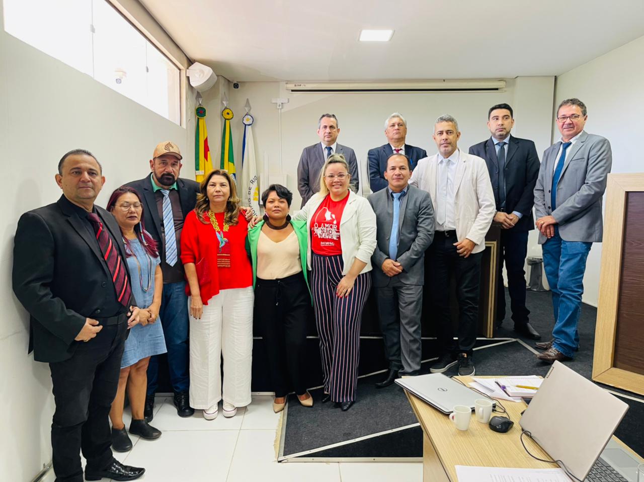 Lene Petecão leva debate sobre mulheres indígenas para a Câmara de Vereadores de Rio Branco