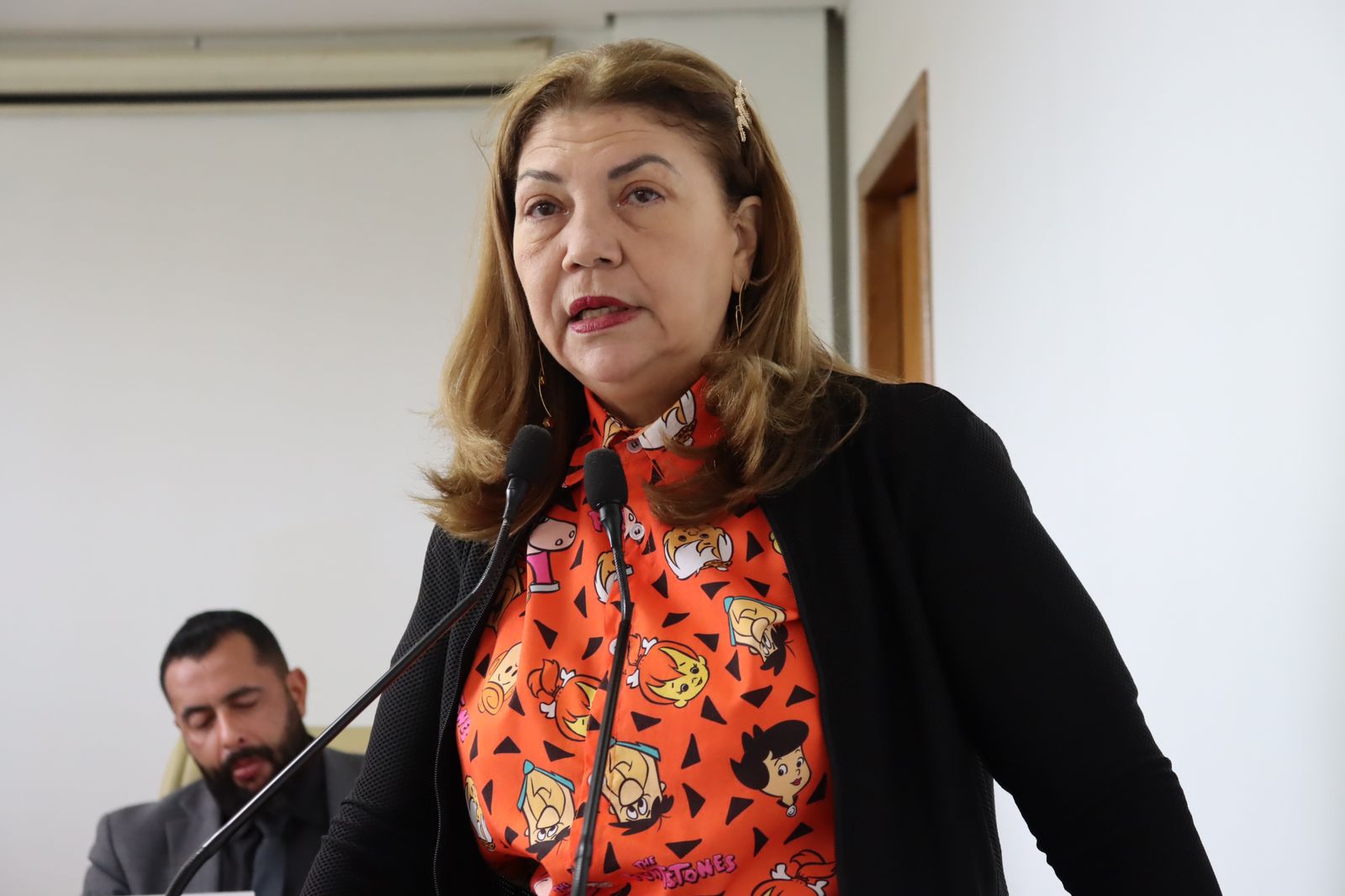 Lene Petecão sugere adaptação de táxis para atender pessoas com deficiência e mobilidade reduzida