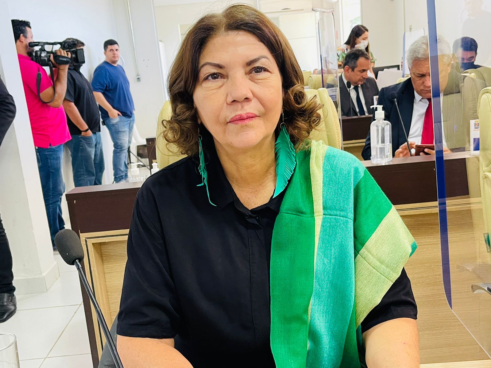 Lene Petecão volta a cobrar do Executivo a isenção do IPTU para moradores que residem em ruas contempladas no Programa Ruas Do Povo