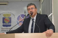 Mamed Dankar quer saber quantas famílias foram contempladas com auxilio