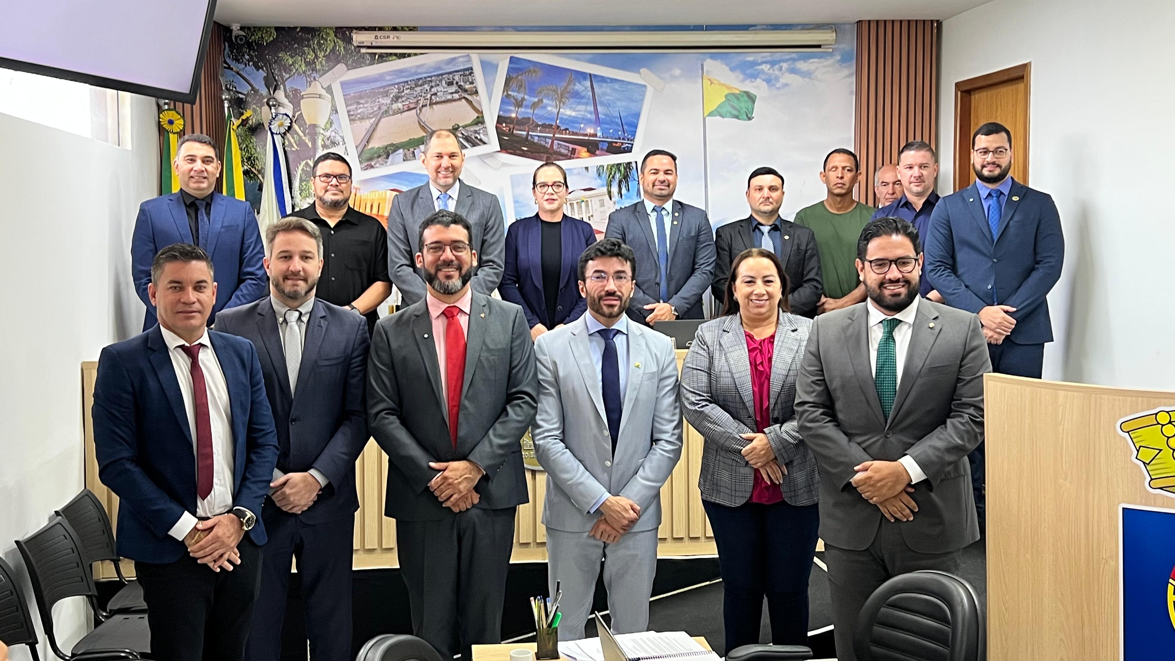 Prevenção ao suicídio entre policiais penais é tema de debate durante Tribuna Popular