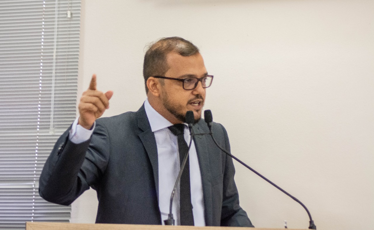 Rio Branco fica fora do Mais Médicos e Rodrigo Forneck cobra intervenção dos parlamentares federais