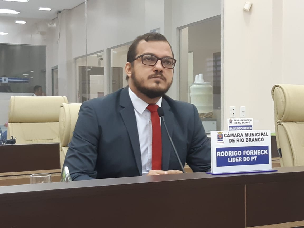 Rodrigo Forneck assume liderança da base de sustentação da prefeita Socorro Neri