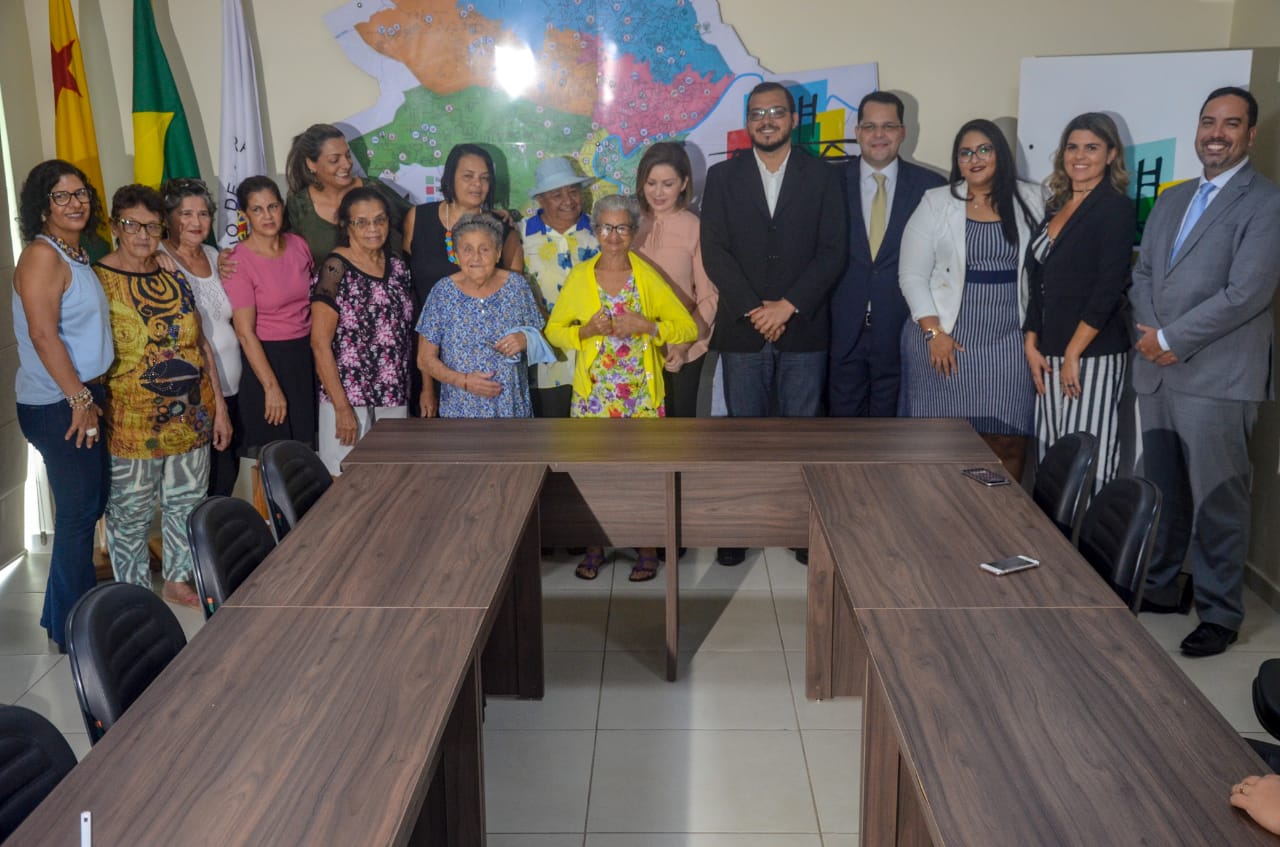 Rodrigo Forneck comemora sansão de lei que reconhece Utilidade Pública de Associação de Mulheres