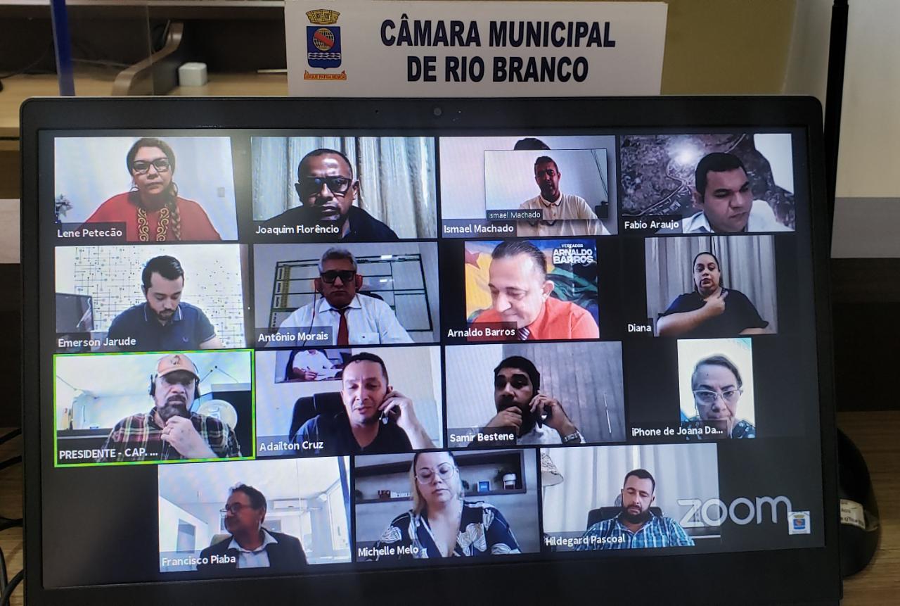 Tribuna Popular – Câmara debate Direitos Humanos e Direitos das Mulheres.