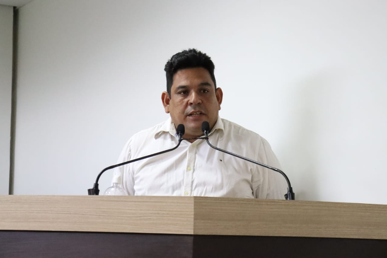 Tribuna Popular - Representantes do Bairro Montanhês reivindicam da prefeitura a permanecia do convênio com a creche Pequena Thaysla