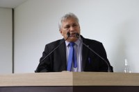 Vereador Antônio Morais sugere ao Executivo que pagamento do Abono Salarial da educação seja pago em duas parcelas