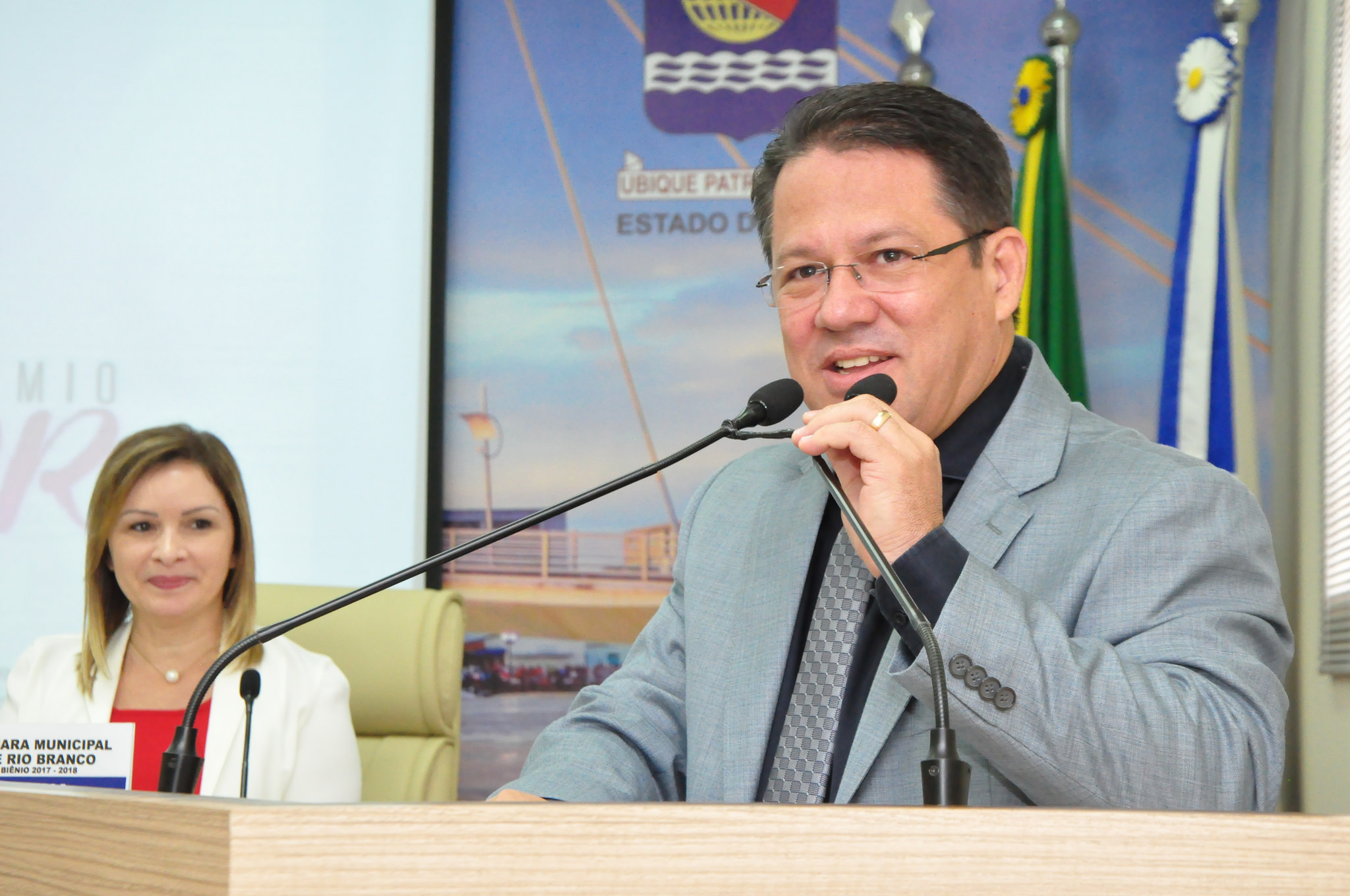 Vereador Artêmio Costa homenageia profissionais da Comunicação