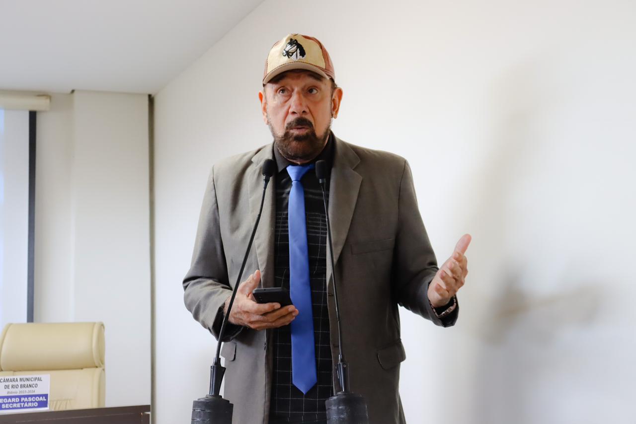 Vereador Cap. N. Lima cobra melhorias nos bairros Oscar Passos II, Jarbas Passarinho e Angico