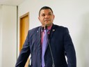 Vereador Fábio Araújo cobra da prefeitura investimentos para o município