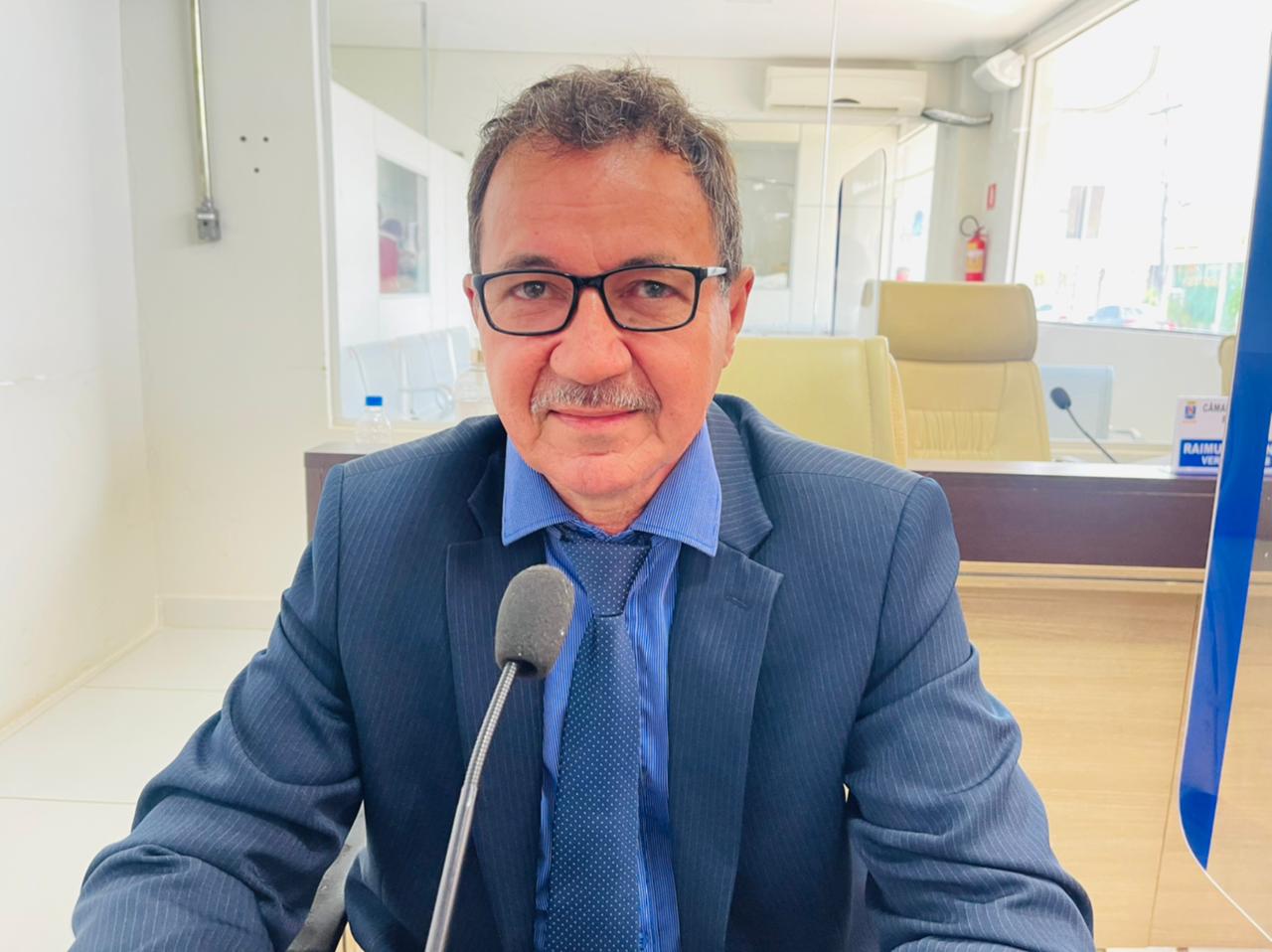 Vereador Francisco Piaba faz alerta para índice de furtos de fios no centro de Rio Branco e cobra providências do poder público