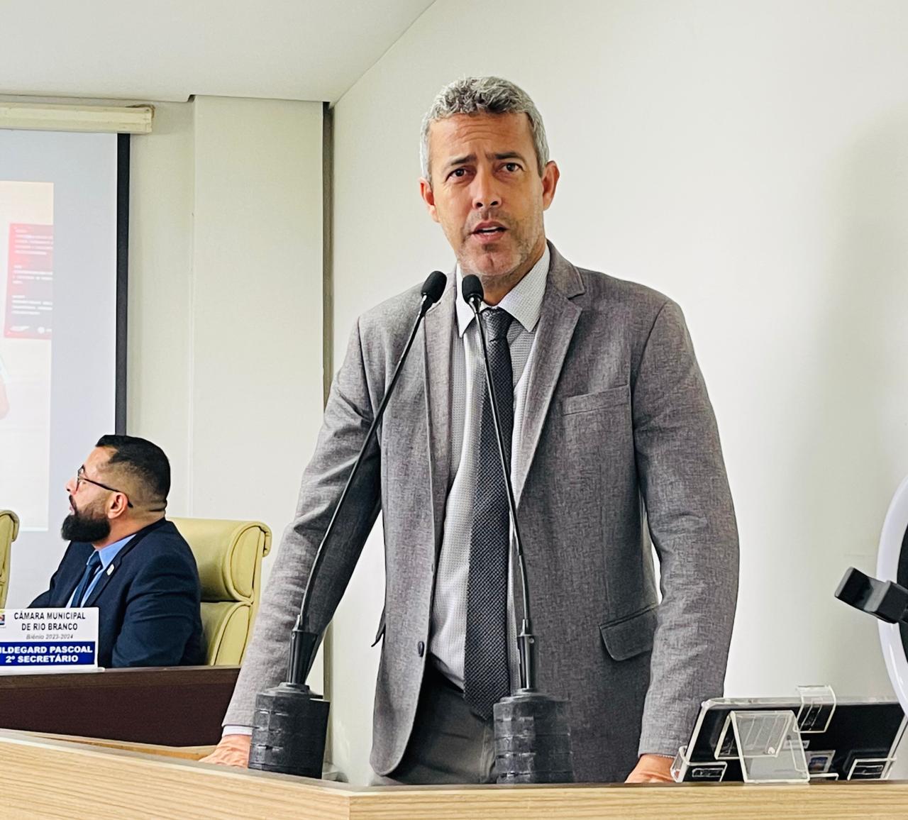 Ismael Machado destaca a realização da Campanha Mundial de Doação de Sangue em Rio Branco