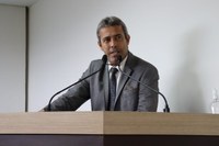 Vereador Ismael Machado reitera indicação ao Executivo para vigilância armada nas escolas públicas e unidades de saúde