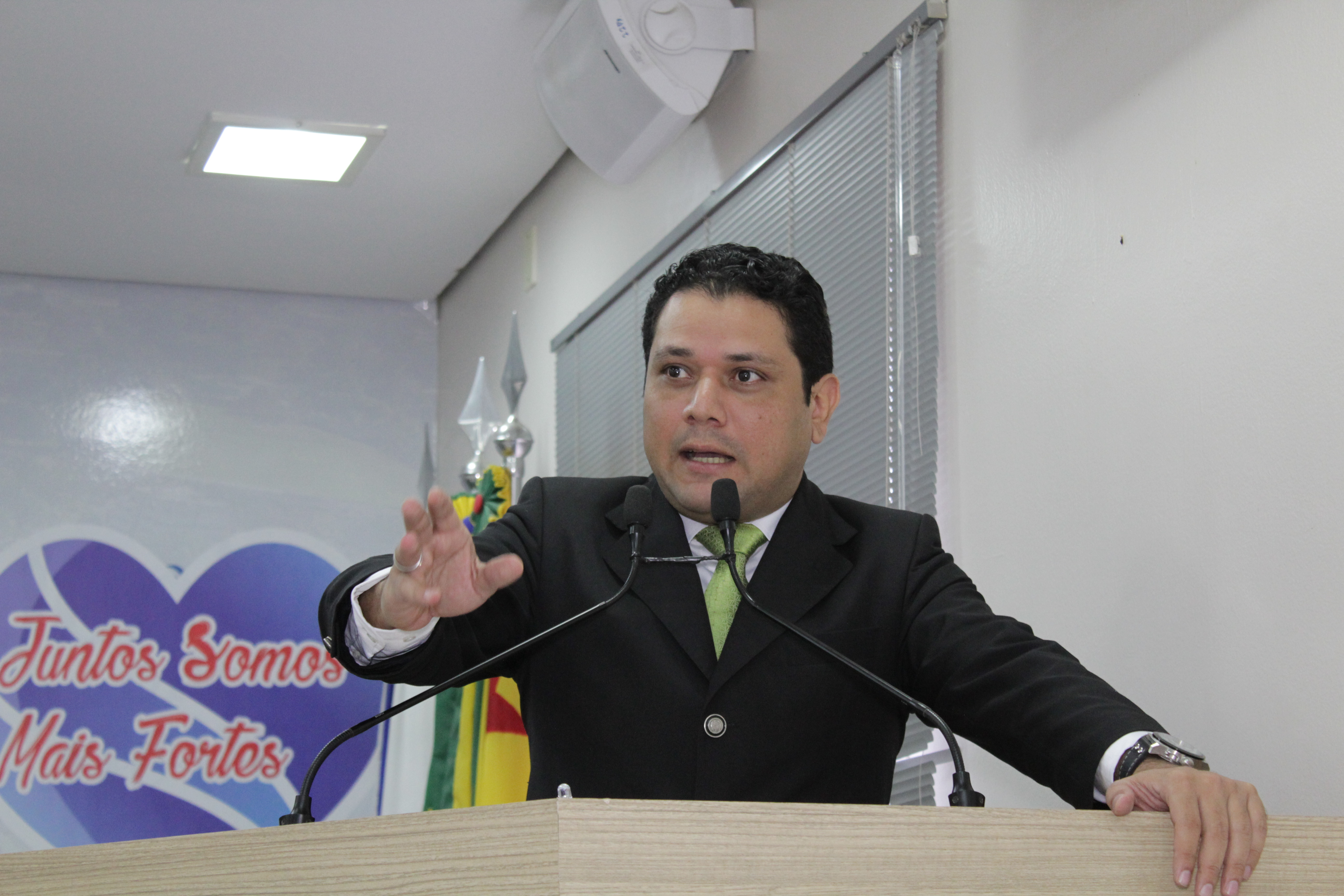 Vereador João Marcos Luz apresenta Projeto de Lei que proíbe dupla função aos motoristas de ônibus