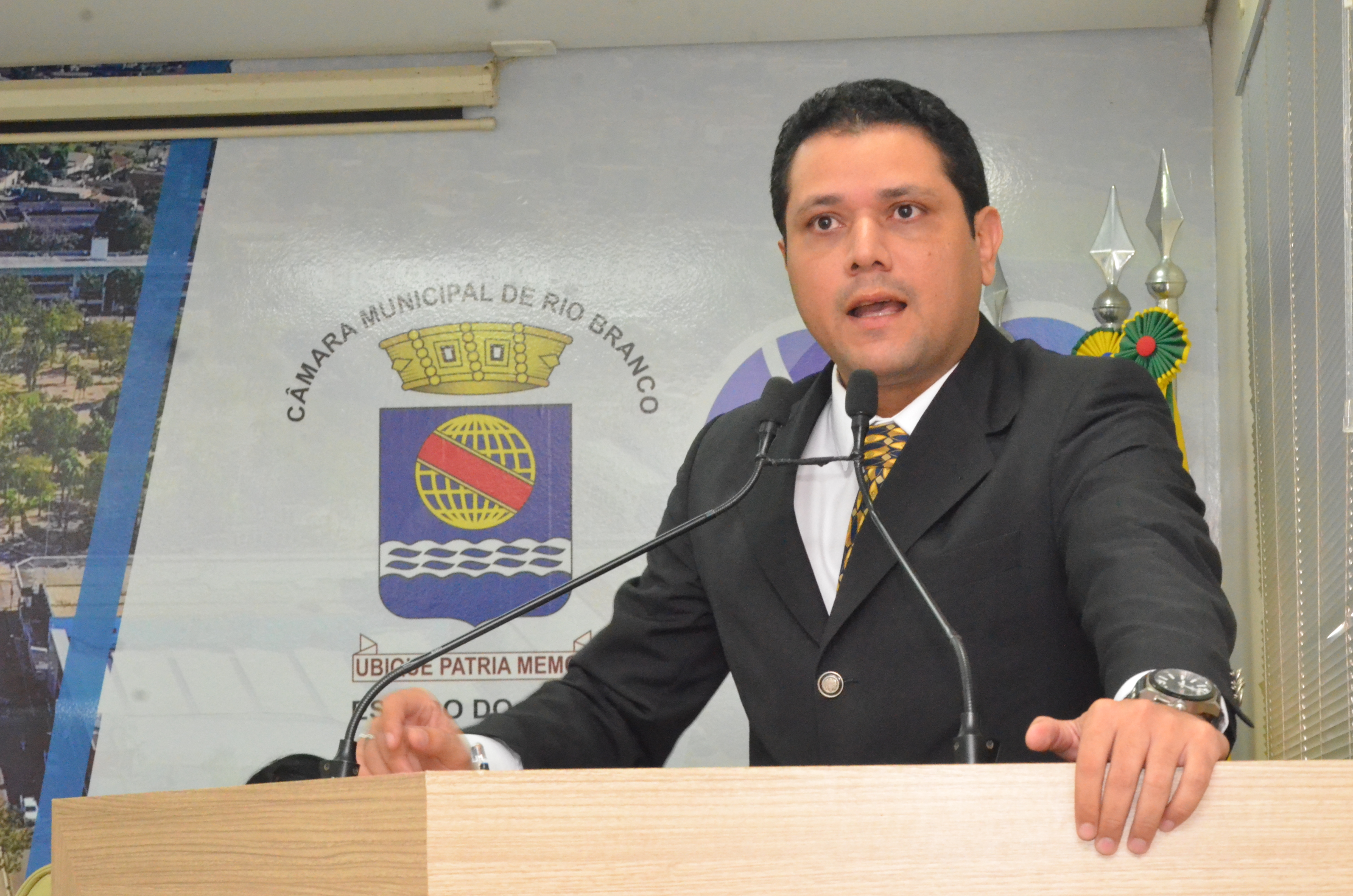 Vereador João Marcos Luz cobra da Prefeitura e Governo do Estado segurança nos ônibus