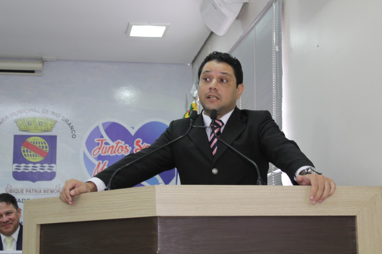 Vereador João Marcos Luz diz que Rio Branco pode ficar sem coleta de lixo