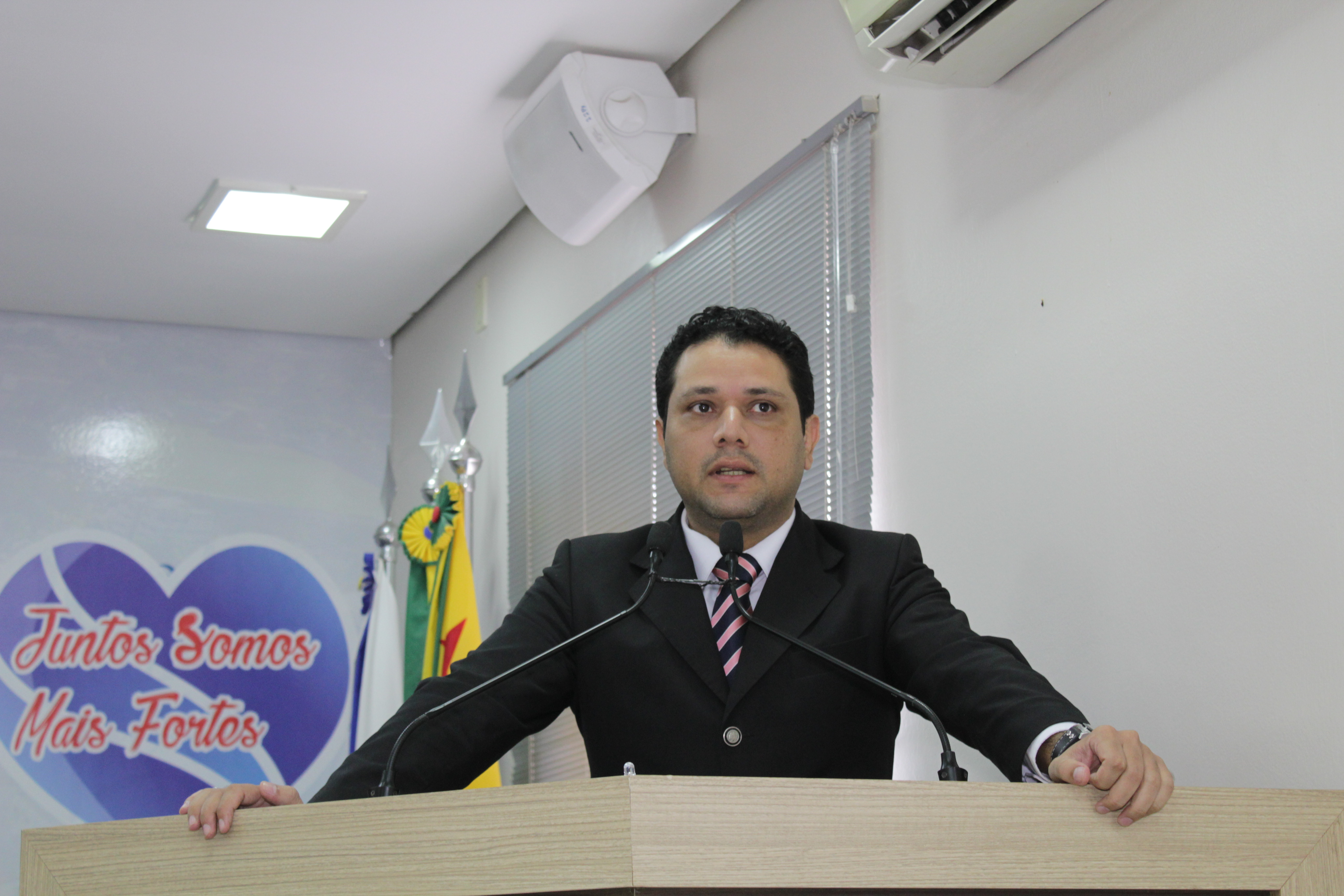 Vereador João Marcos Luz reivindica instalação da CEI da EMURB à Mesa Diretora da Câmara
