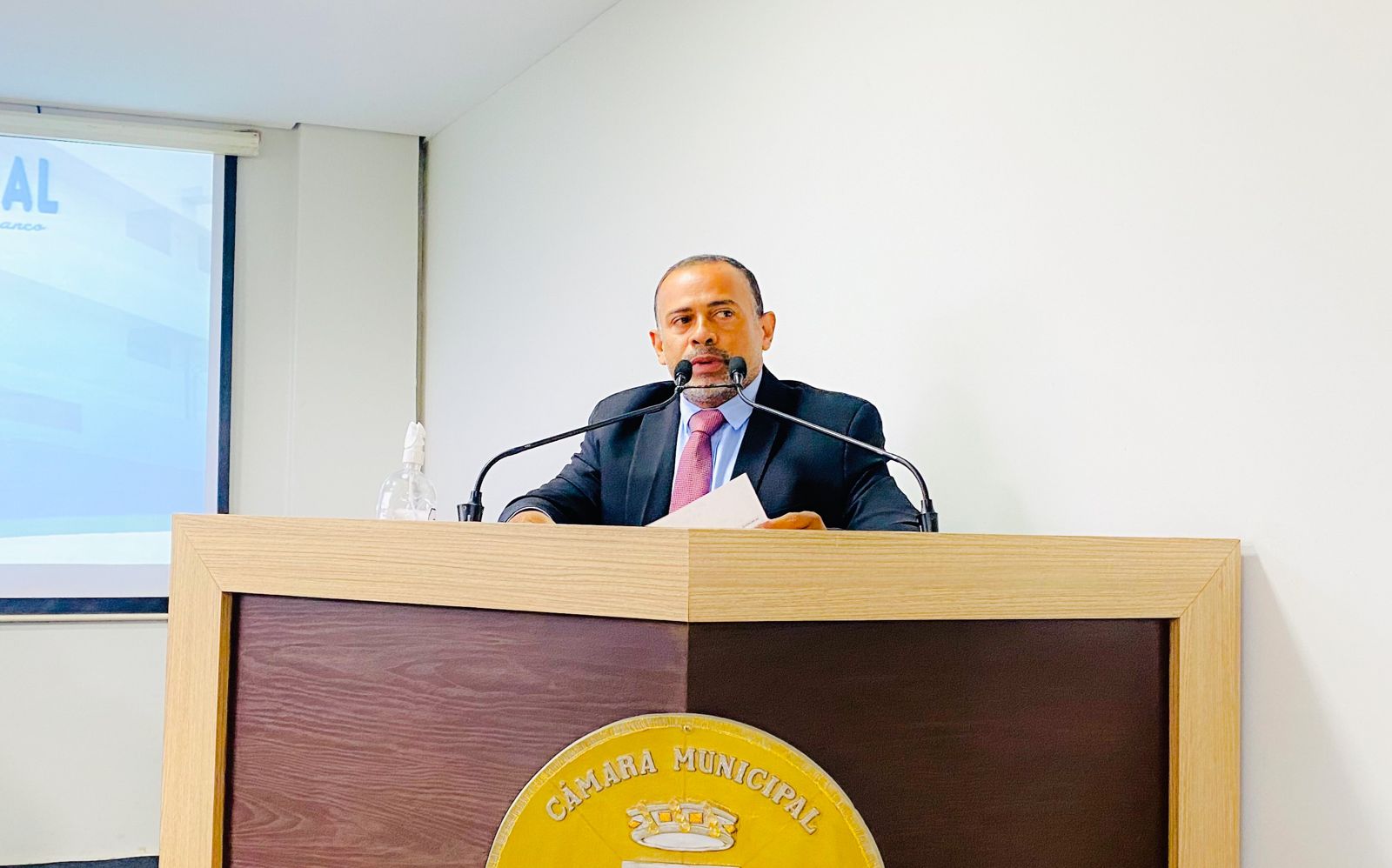   Vereador Joaquim Florêncio cobra melhorias para Bairros da Capital