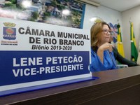 Vereador Lene Petecão pede melhorias na Via Chico Mendes