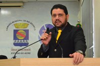 Vereador Luz lamenta veto da prefeita ao Projeto de Lei que cassa alvará de estabelecimentos que vendem produtos roubados: "Vai contra o combate ao crime"