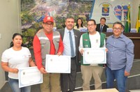 Vereador Mamed Dankar homenageia Agentes Comunitários, de Endemias e Vigilância em Zoonoses 