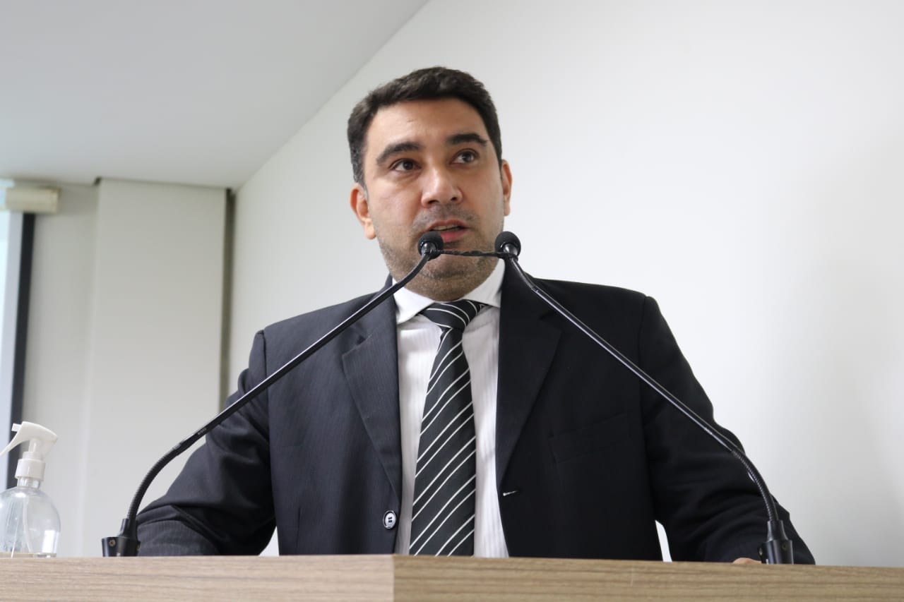  Vereador Samir Bestene aloca emenda para construção de parque na Escola Municipal Mario Lobão