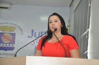 Vereadora Elzinha Mendonça debate problemática de queimadas em Rio Branco