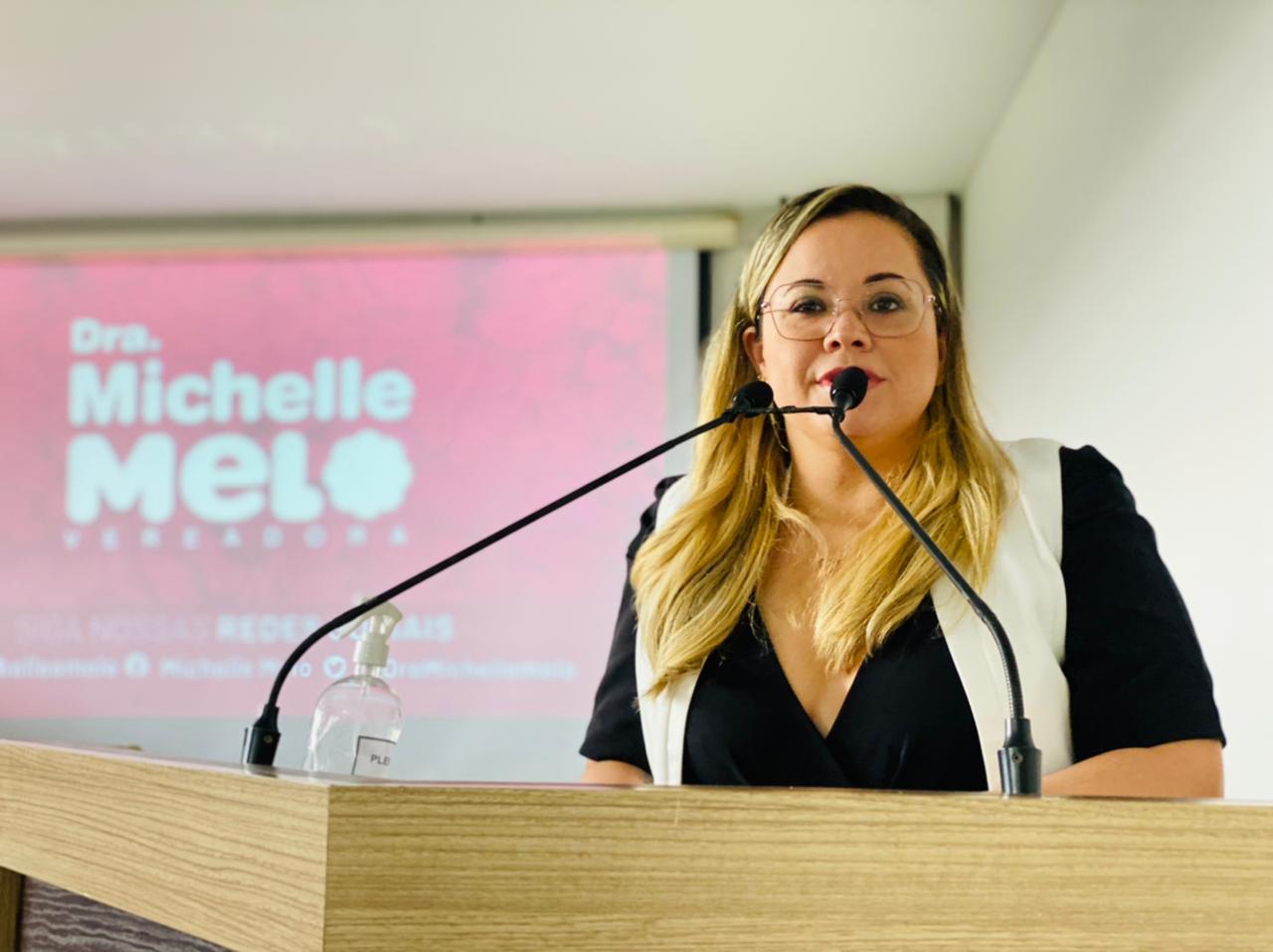  Vereadora Michelle Melo cobra o cumprimento da  Lei que dispõe sobre a modalidade de agendamento e cancelamento de consultas nas Unidades de Saúde de Rio Branco