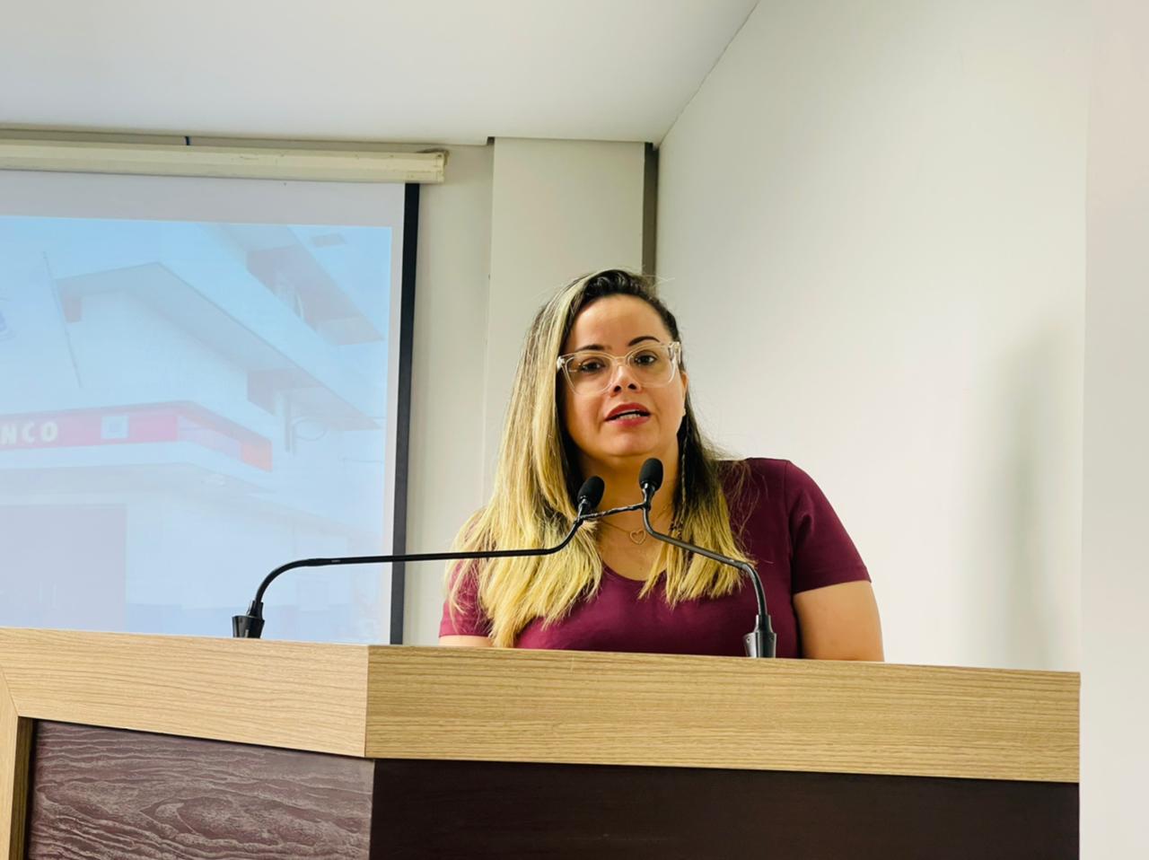  Vereadora Michelle Melo reivindica segurança e denuncia falta de médicos na UBS do Polo Belo Jardim Rural