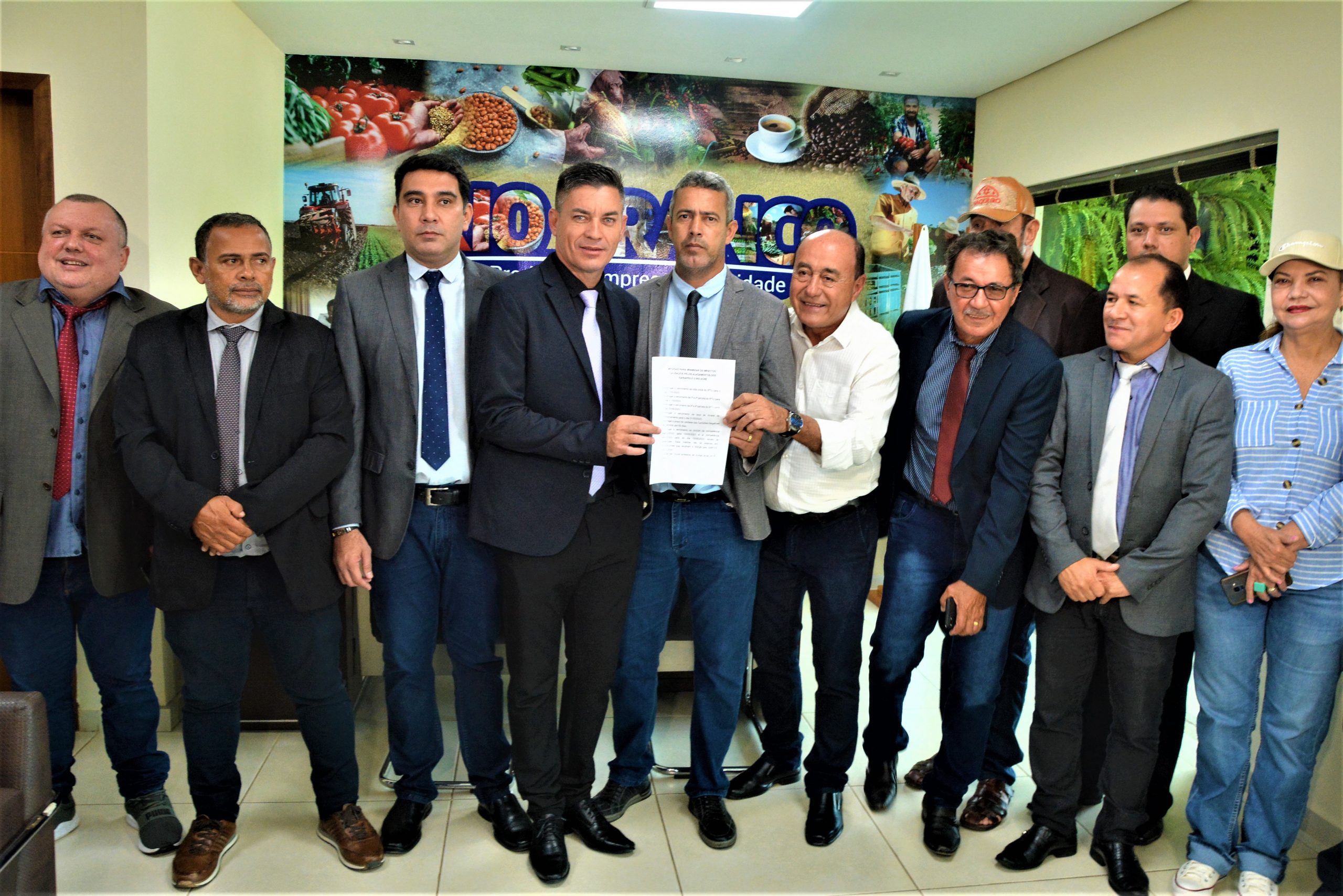 Vereadores comemoram prorrogação do pagamento do IPTU para famílias atingidas pela alagação