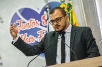 Rodrigo Forneck cobra a volta de transparência nas informações do transporte público de Rio Branco
